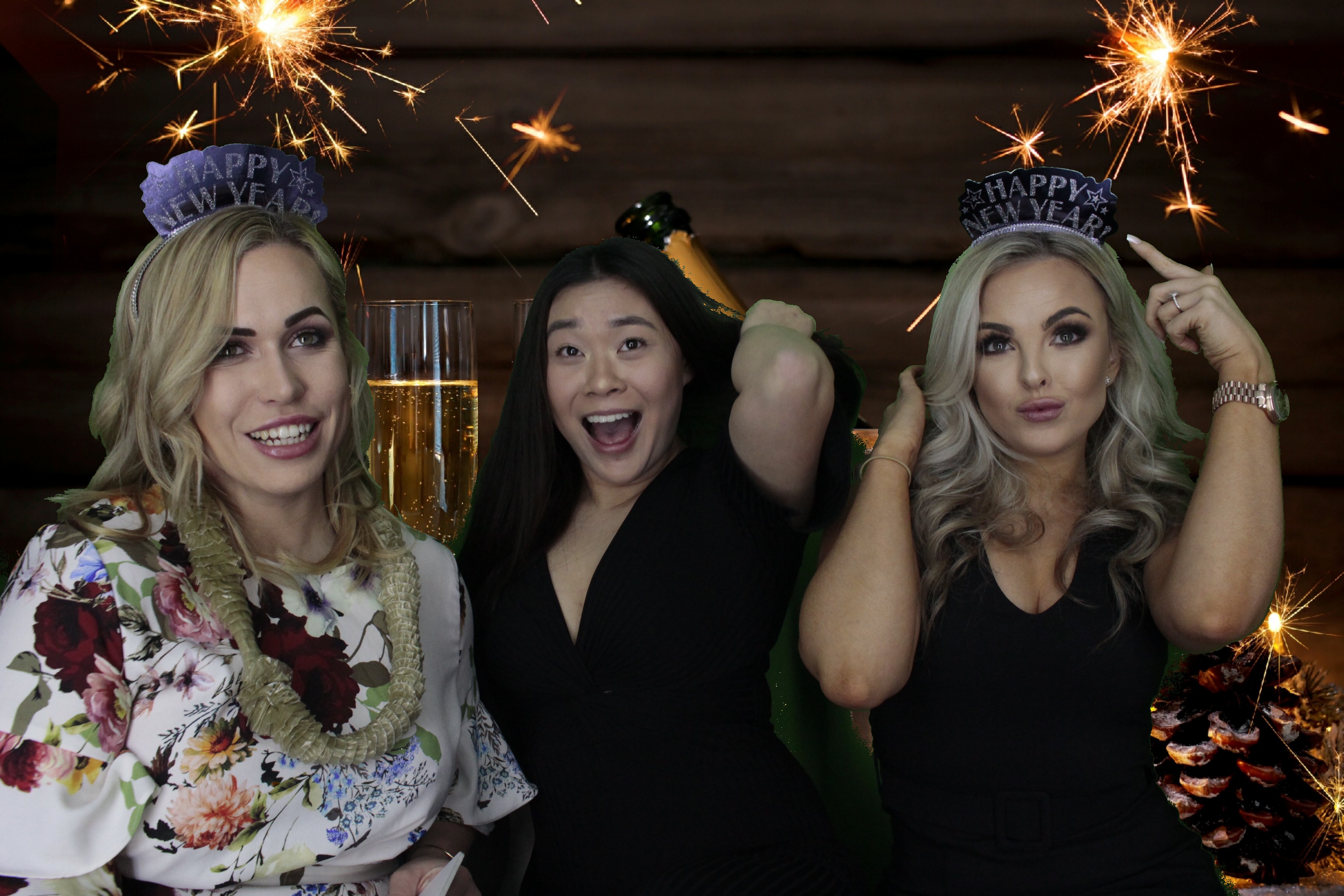 NYE Party | View more photos from the event at gallery.myphotoboothexperience.co.uk/u/MyPhotoBoothExperienceLtd/NYE-Party